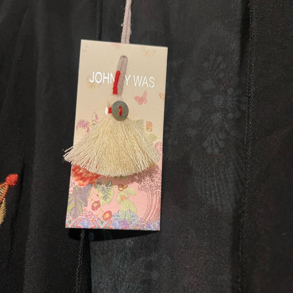 Johnny Was NWT Black Floral Cape - Picture 9 of 13
